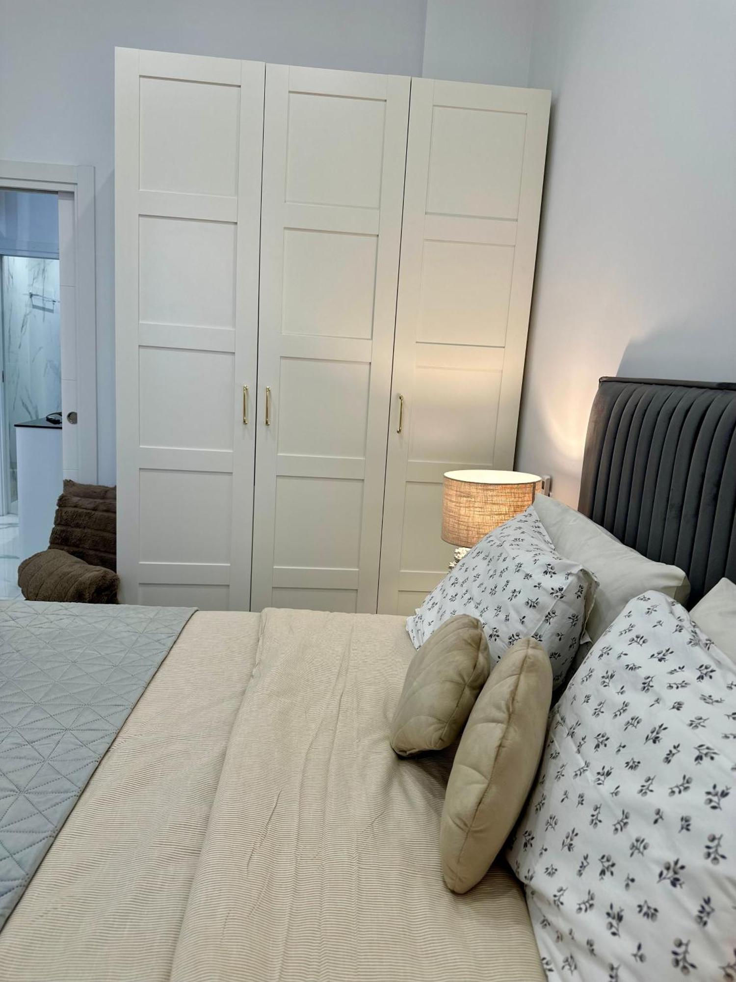 Mark Suite B8 Фуэнхирола Экстерьер фото